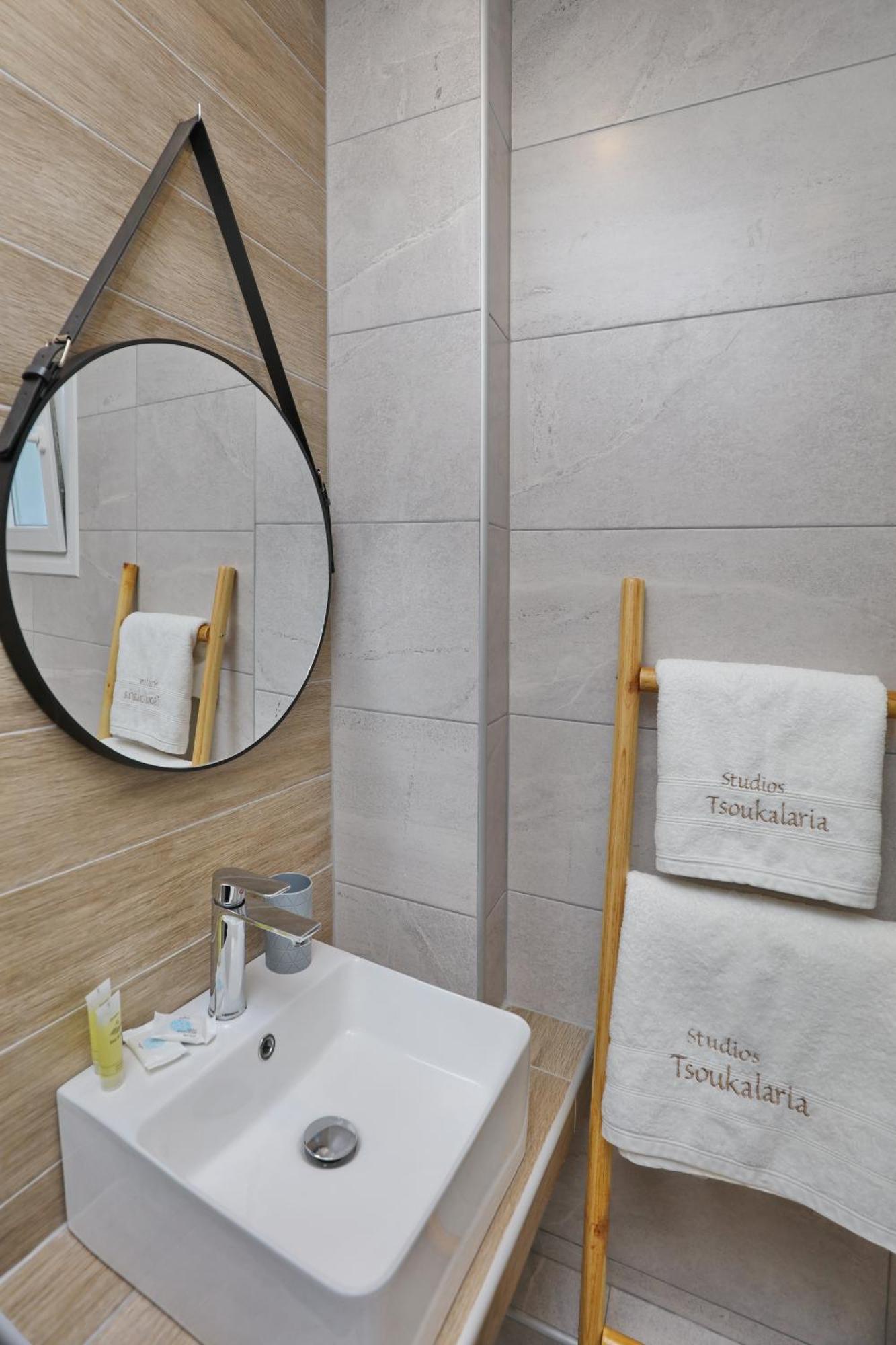 Tsoukalaria Studios Скопелос Экстерьер фото